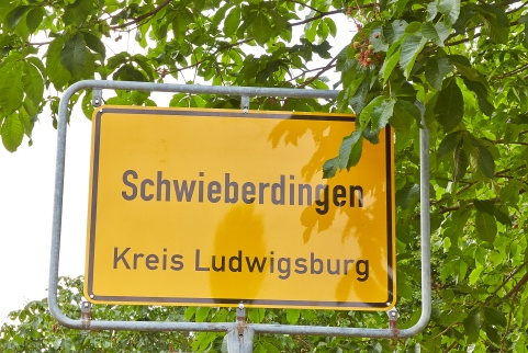 Ortsschild Schwieberdingen