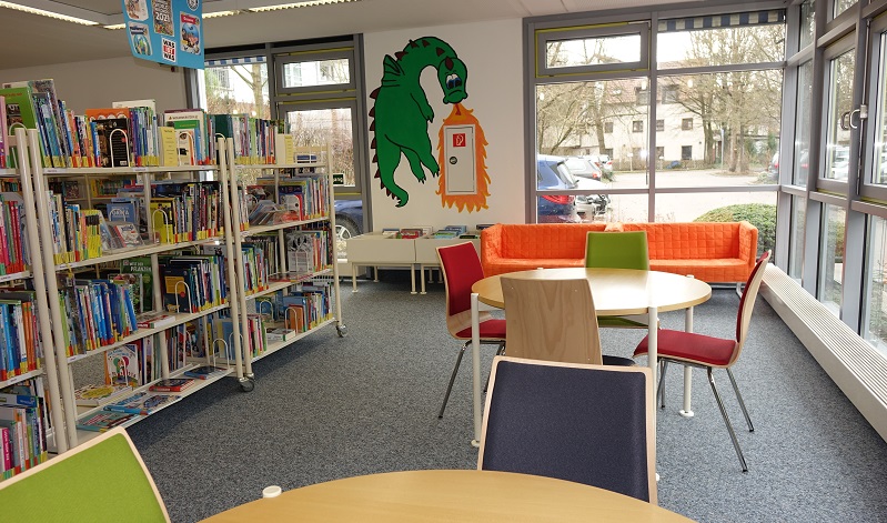 Innenansicht Bibliothek Innenansicht Bibliothek