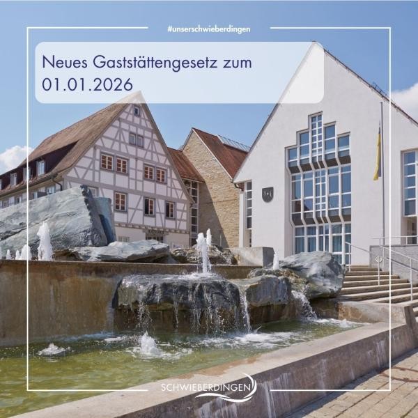 Gebäude mit Brunnen